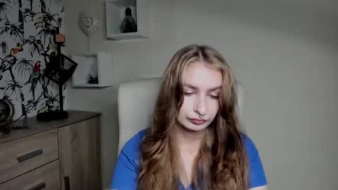 NINA online show from 10.07.25