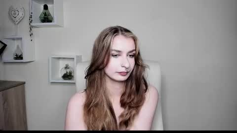 NINA online show from 10.23.25