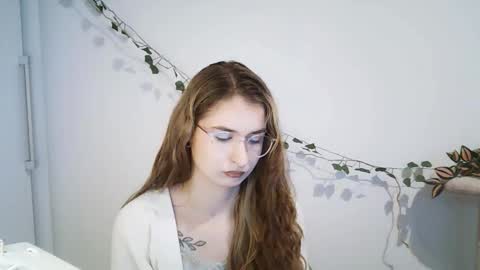 Snapshot of hot_1nina chatting on 02.24.26 NINA online show from 02.24.26