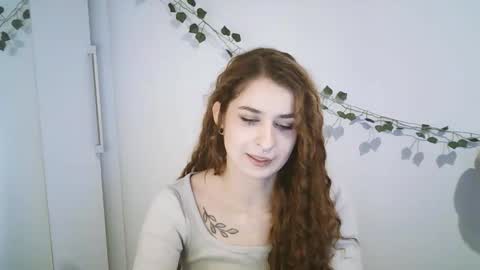 Snapshot of hot_1nina chatting on 03.03.26 NINA online show from 03.03.26