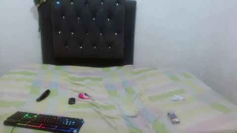 Private open online show from 02.13.25