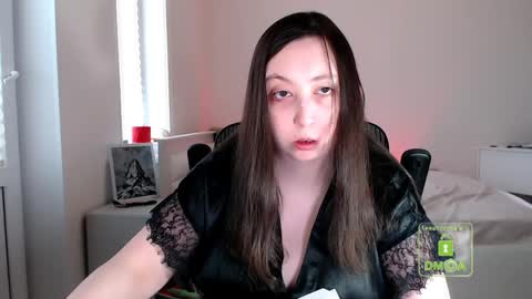 Lila online show from 04.05.26