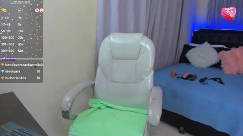 VALENTINA online show from 01.12.25