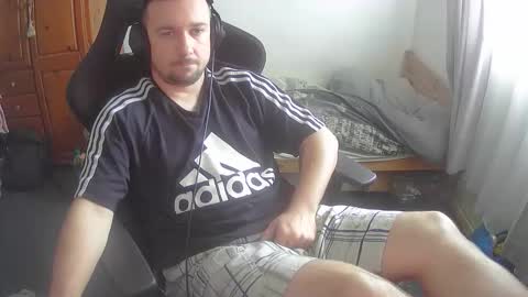 Snapshot of hot_big_dick9 chatting on 10.05.25 hot_big_dick9 online show from 10.05.25