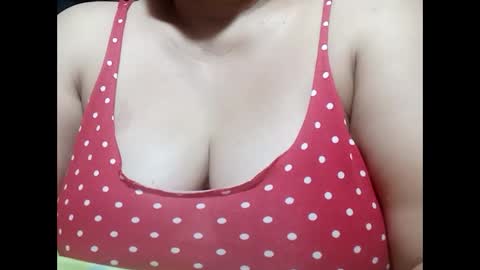 hot_boobs21 online show from 03.10.25