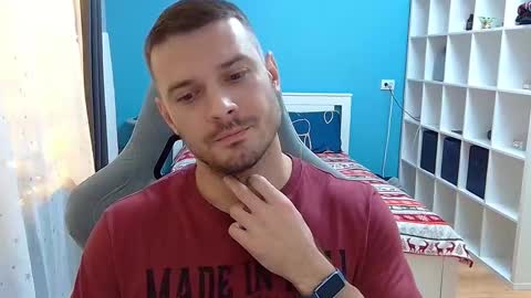 hot_cap_77 online show from 12.14.25