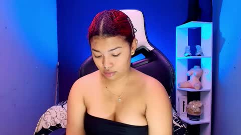 hot chocolate 4u online show from 09.15.25