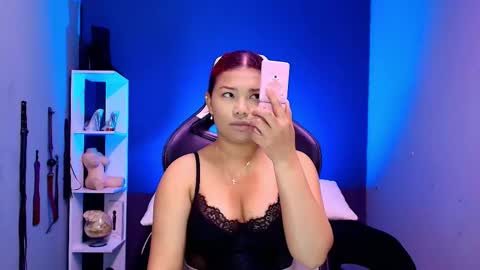 hot chocolate 4u online show from 09.23.25