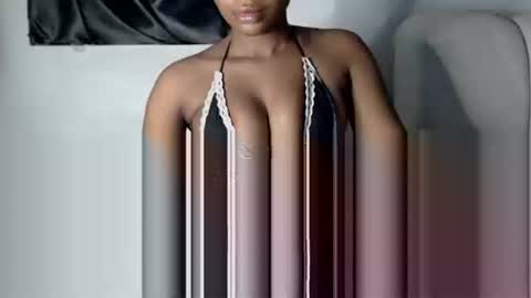 sonia  mis choco online show from 04.15.26