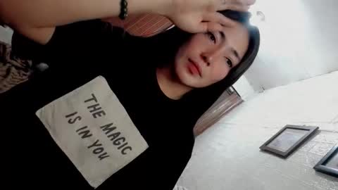 its me CLAUDIA online show from 06.02.26
