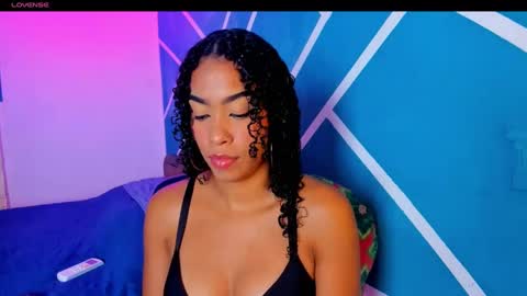 Hot Couple online show from 09.10.25