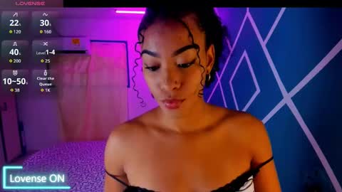 Hot Couple online show from 09.11.25