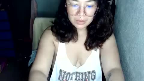 Snapshot of hot_emma1112 chatting on 07.14.26 hot_emma1112 online show from 07.14.26
