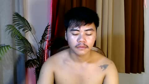 Snapshot of hot_emmanuel chatting on 06.14.26 hot_emmanuel online show from 06.14.26