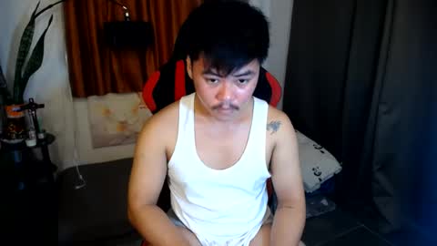 Snapshot of hot_emmanuel chatting on 07.19.26 hot_emmanuel online show from 07.19.26