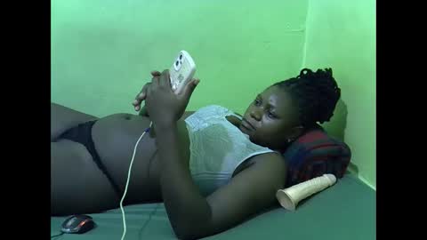 hot_girlly online show from 12.18.25