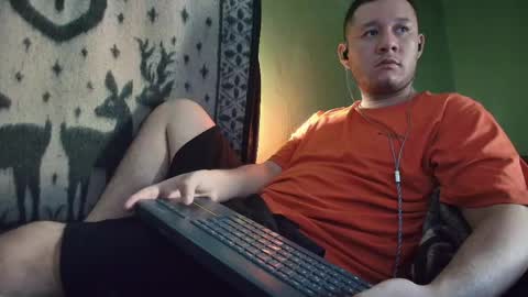 hot_guy36 online show from 05.10.26