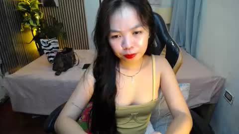 Ms Yen online show from 10.17.25