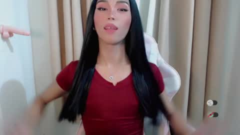 Snapshot of hot_khianna chatting on 06.01.26 Khianna online show from 06.01.26