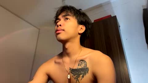 Snapshot of hot_kianxx chatting on 12.15.25 hot_kianxx online show from 12.15.25