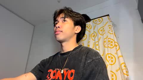 Snapshot of hot_kianxx chatting on 12.20.25 hot_kianxx online show from 12.20.25