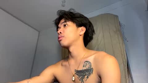 Snapshot of hot_kianxx chatting on 12.21.25 hot_kianxx online show from 12.21.25