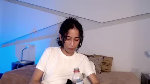 Alana online show from 10.21.25