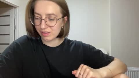 Lina online show from 12.18.24