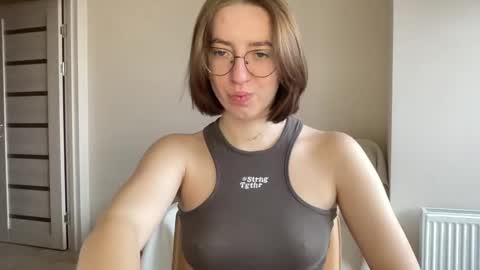 Lina online show from 12.24.24