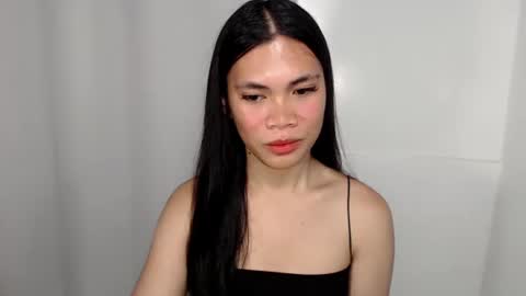 Snapshot of hot_pauline chatting on 05.11.26 hot_pauline online show from 05.11.26