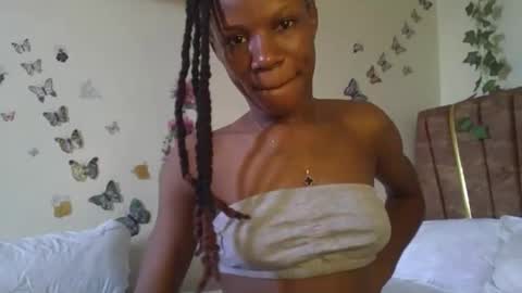 hot petite100 online show from 10.16.25