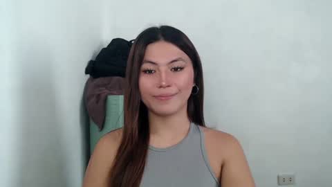 Nikki  online show from 04.17.26