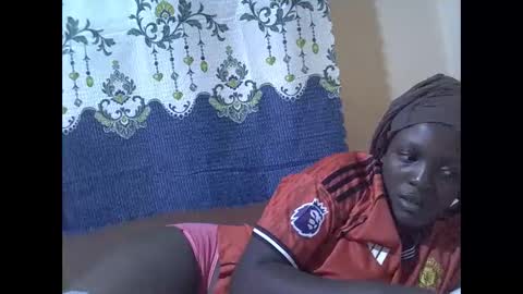 RAYLAH online show from 12.20.25