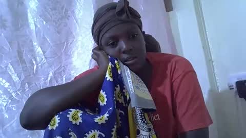 RAYLAH online show from 02.06.26