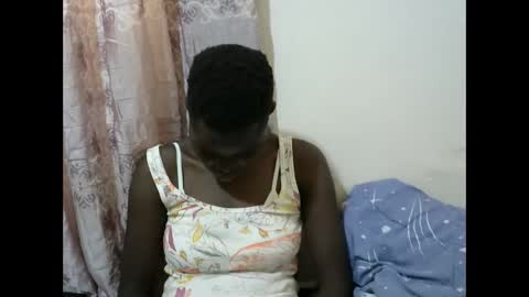 hot_shawrry online show from 02.16.25