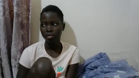 hot_shawrry online show from 02.23.25