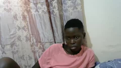 hot_shawrry online show from 03.05.25