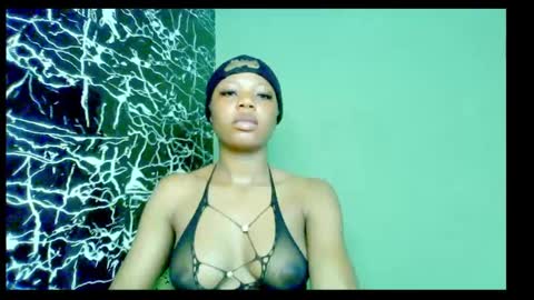 Snapshot of hot_stellaa chatting on 12.31.24 Stella online show from 12.31.24