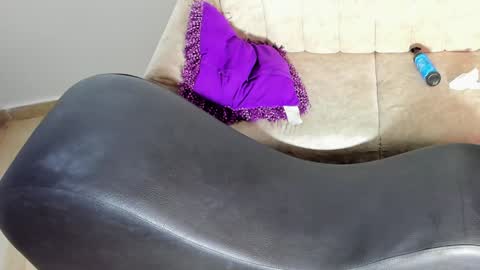 LUCY-GAFAS-KOAJ AND MODERATOR SKYLER online show from 01.18.25