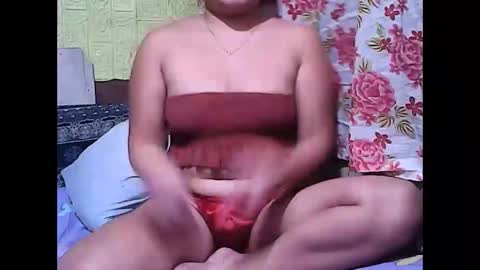 hot_tricia05 online show from 03.03.25