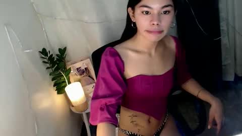 Snapshot of hot_yanna143 chatting on 04.26.26 Yanna online show from 04.26.26
