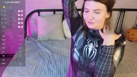 hotaleksaa online show from 11.06.25