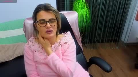 Lisa online show from 01.13.25