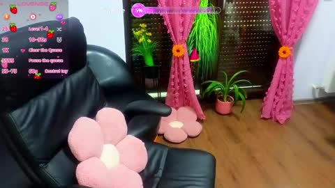 Lisa online show from 03.06.25