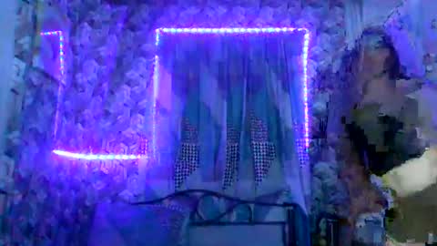 Snapshot of hotarianafox4uxx chatting on 05.15.26 AYA online show from 05.15.26