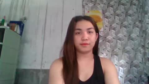 Snapshot of hotarianafox4uxx chatting on 05.17.26 AYA online show from 05.17.26