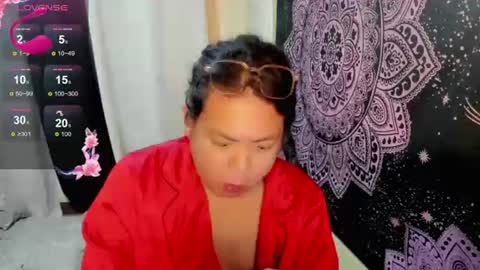 Snapshot of hotasian_mama chatting on 07.29.26 Grace online show from 07.29.26