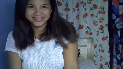 Snapshot of hotcelici chatting on 10.08.25 hotcelici online show from 10.08.25