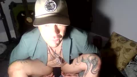 Snapshot of hotdadrod chatting on 12.01.25 hotdadrod online show from 12.01.25