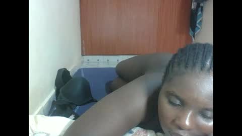 Snapshot of hotebbbyy chatting on 05.02.26 EBBY online show from 05.02.26